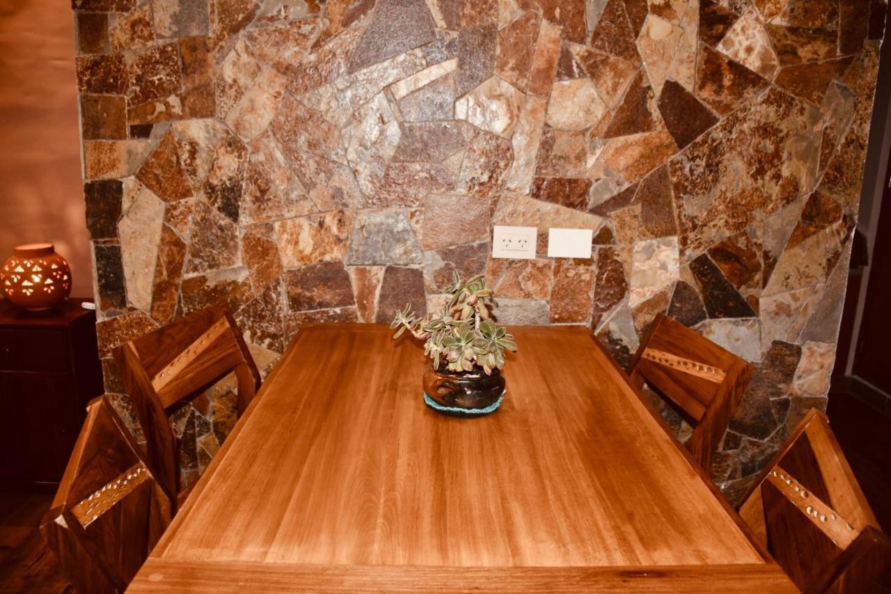Tikay Humahuaca Refugio De Tierras Apartment Exterior photo