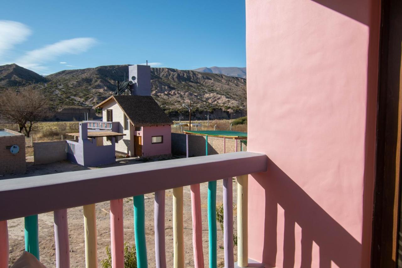 Tikay Humahuaca Refugio De Tierras Apartment Exterior photo