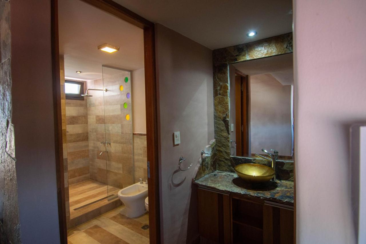 Tikay Humahuaca Refugio De Tierras Apartment Exterior photo
