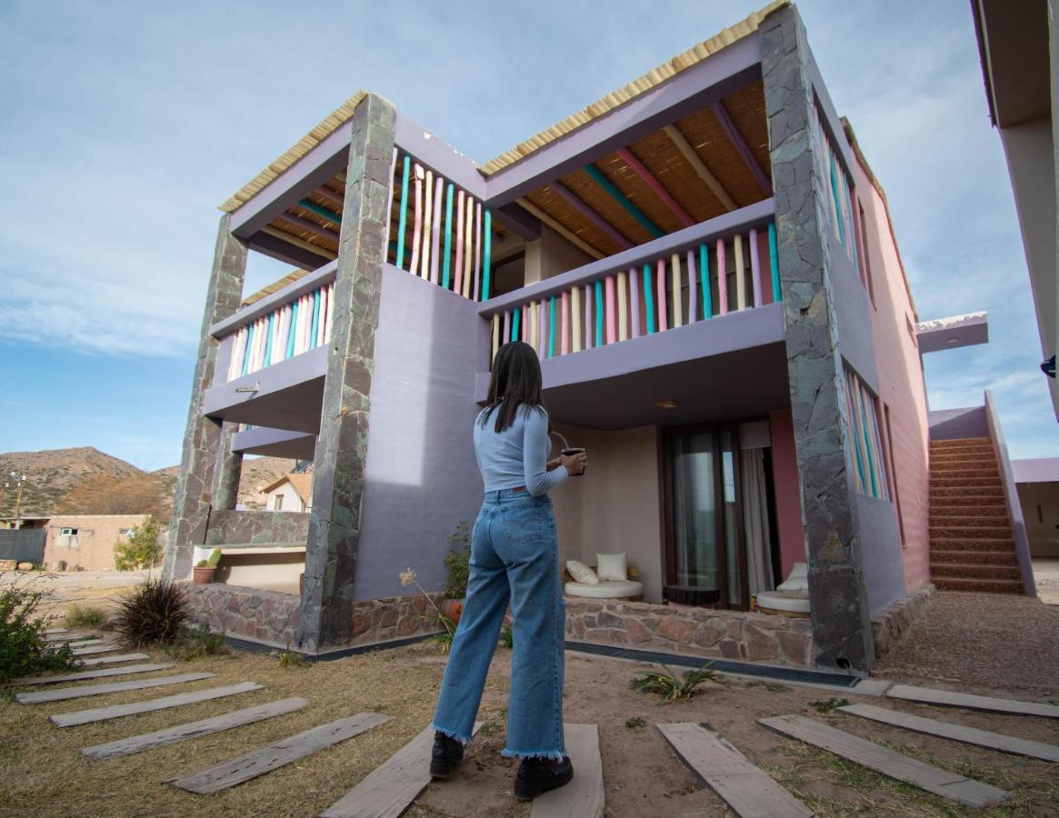 Tikay Humahuaca Refugio De Tierras Apartment Exterior photo